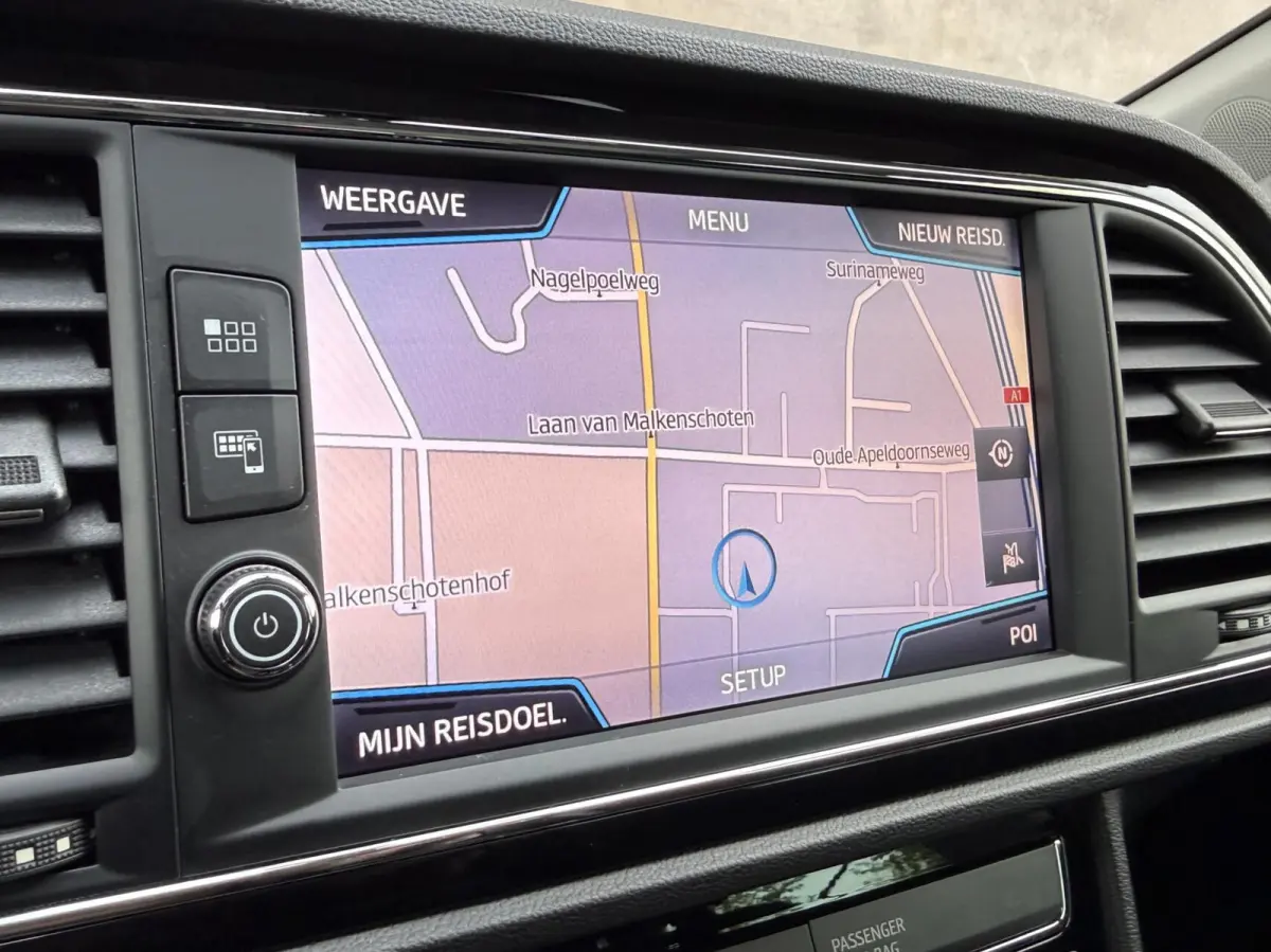 1.4 TSI X-PERIENCE FR | Panorama dak | Full LED | CarPlay | Camera | Parkeersensoren | Alcantara | Volledige Historie |