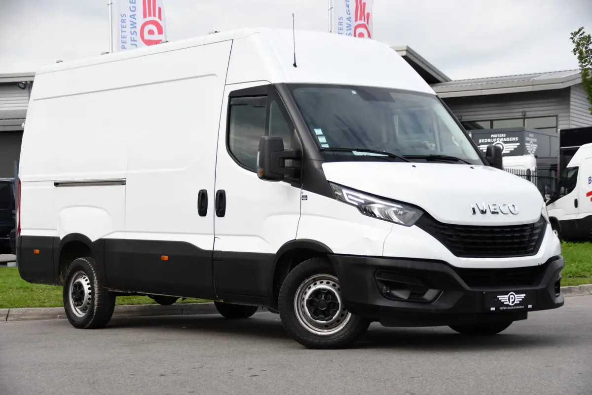 35C16V 2.3 352 H2 Edition Camera, Cruise, Airco, 3500kg Trekhaak, LED, Clima ,Radio, 160pk, Uniek!