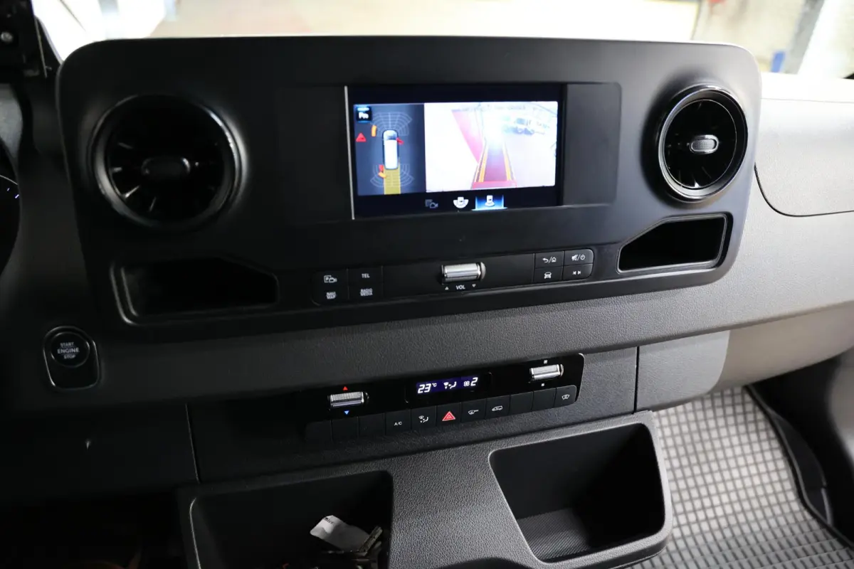 314 2.2 CDI L1H1 AUTOMAAT LED INRICHTING
