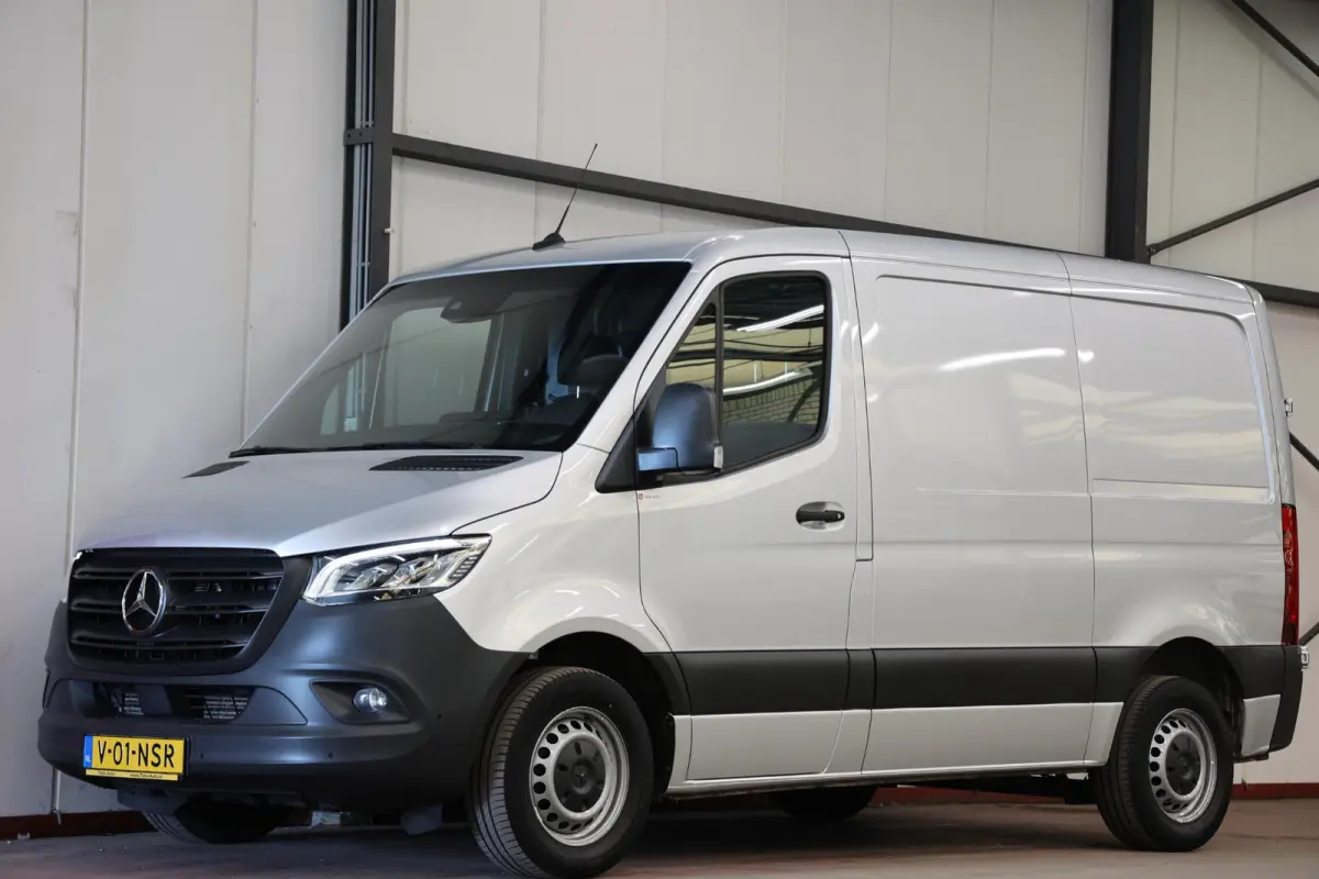 314 2.2 CDI L1H1 AUTOMAAT LED INRICHTING