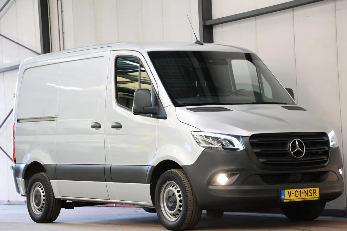 314 2.2 CDI L1H1 AUTOMAAT LED INRICHTING
