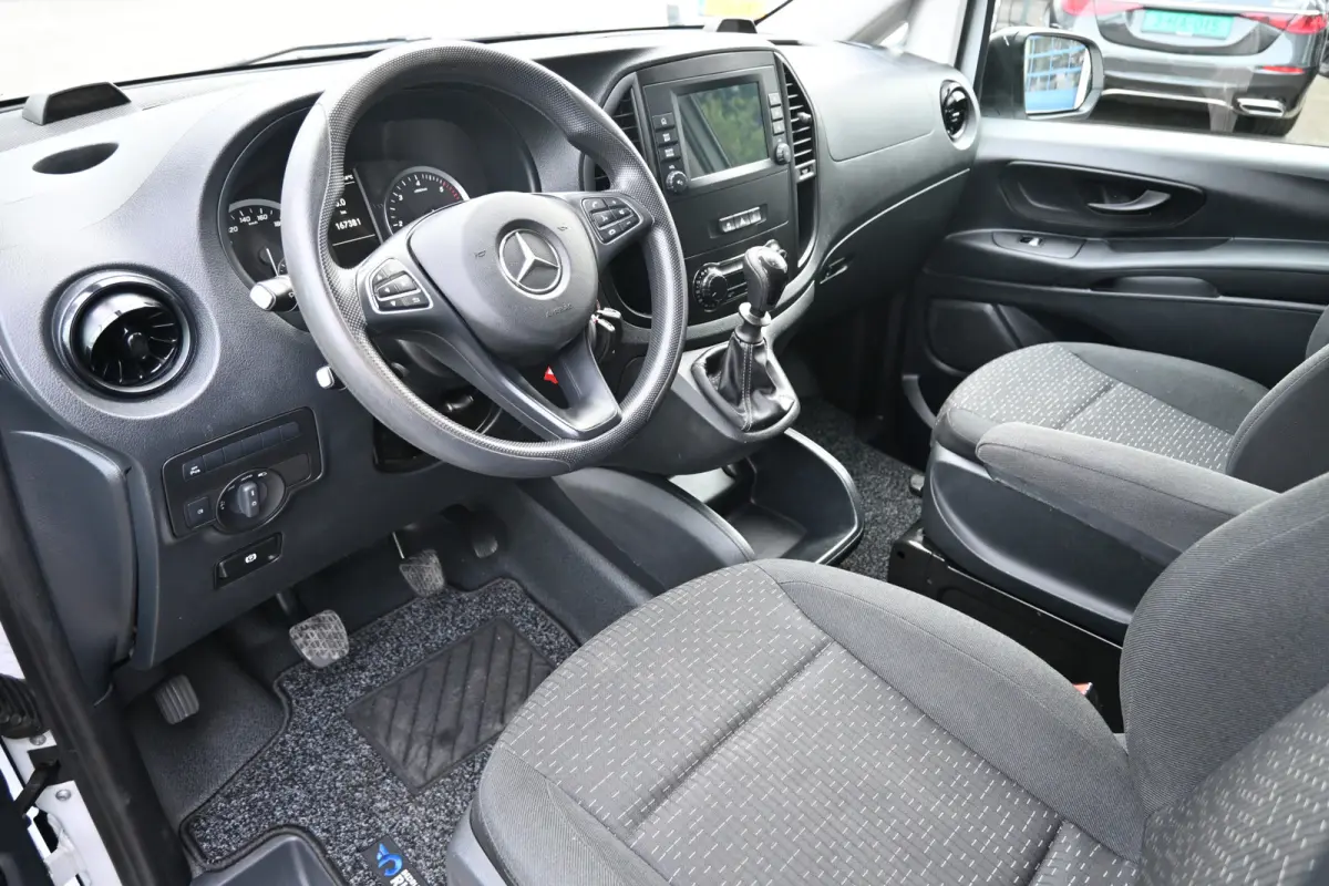 116 CDI L2 LED, Apple Carplay/Android Auto