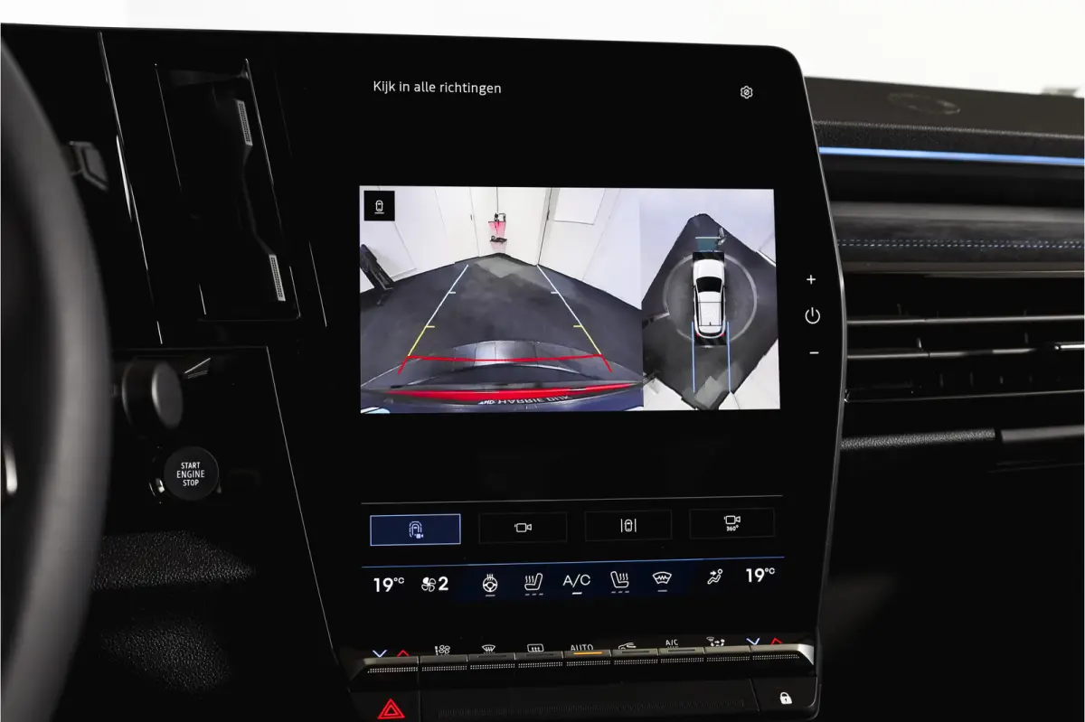 1.2 E-Tech full hybrid 200 esprit Alpine | 360 Camera | Elek. Stoelen | Winterpack | Dig. Cockpit | Adapt. Cruise | PDC | NAV+App. Connect | ECC | LM 20" | 5812