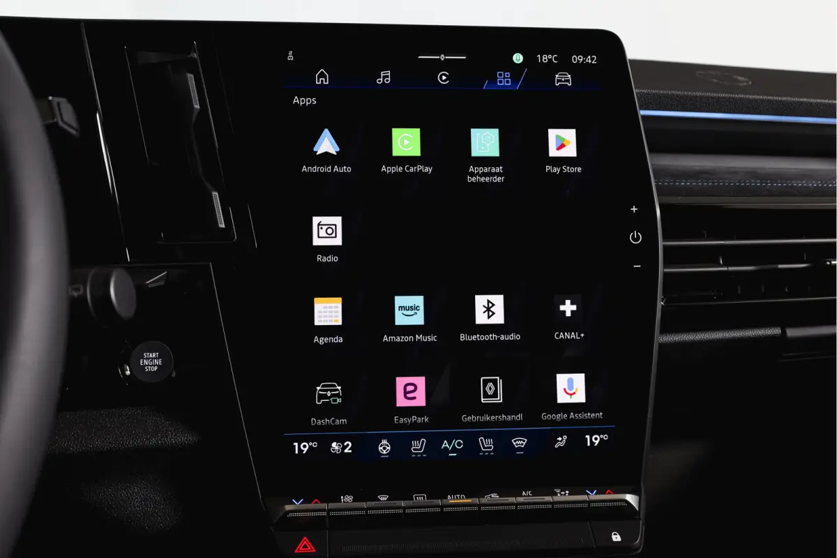 1.2 E-Tech full hybrid 200 esprit Alpine | 360 Camera | Elek. Stoelen | Winterpack | Dig. Cockpit | Adapt. Cruise | PDC | NAV+App. Connect | ECC | LM 20" | 5812