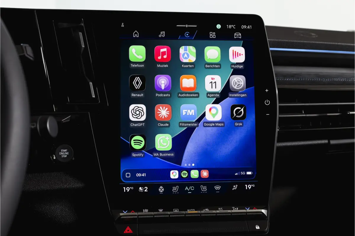 1.2 E-Tech full hybrid 200 esprit Alpine | 360 Camera | Elek. Stoelen | Winterpack | Dig. Cockpit | Adapt. Cruise | PDC | NAV+App. Connect | ECC | LM 20" | 5812