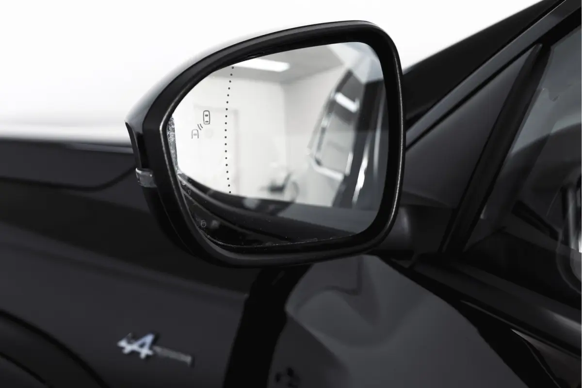 1.2 E-Tech full hybrid 200 esprit Alpine | 360 Camera | Elek. Stoelen | Winterpack | Dig. Cockpit | Adapt. Cruise | PDC | NAV+App. Connect | ECC | LM 20" | 5812
