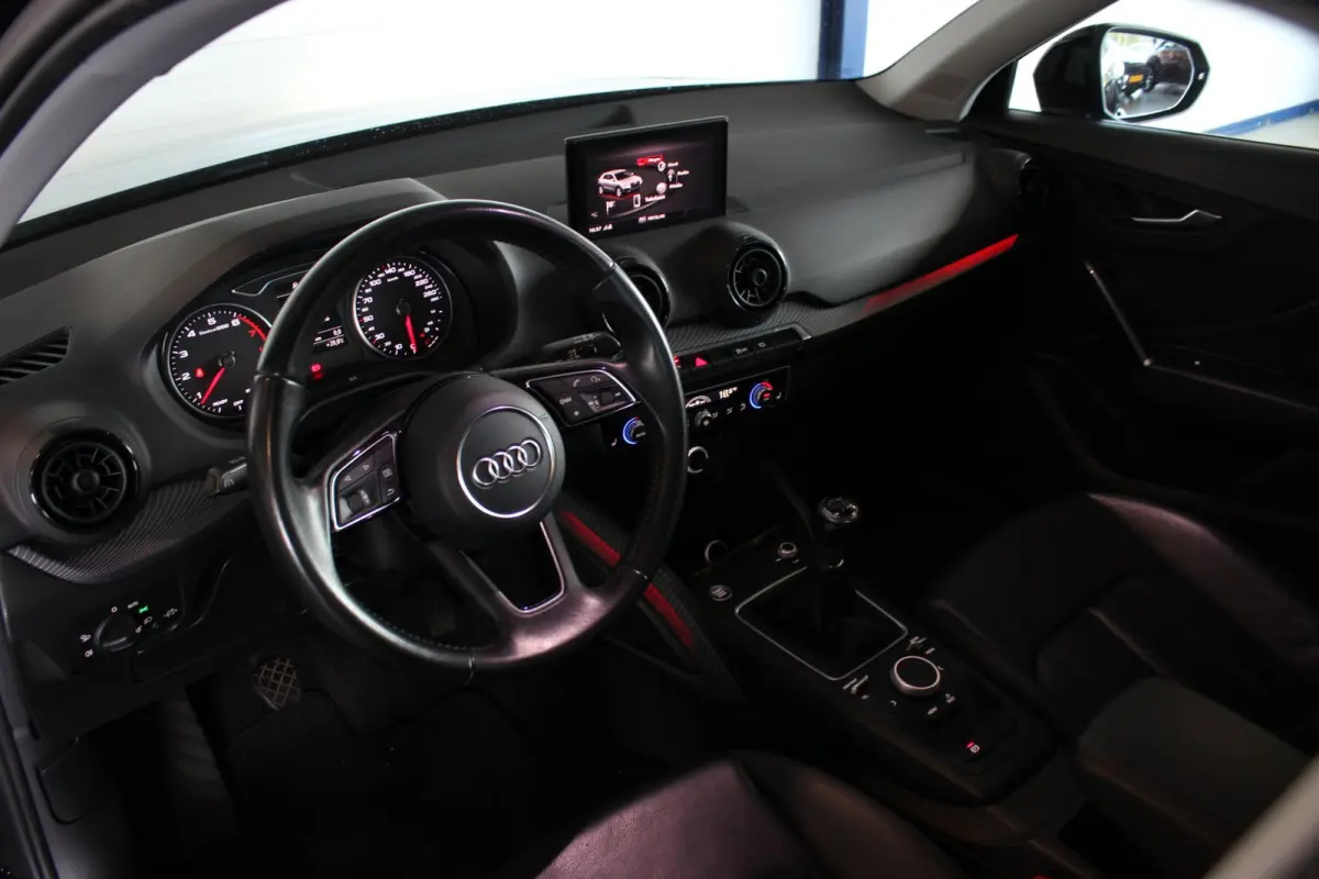 1.4 TFSI CoD S-Line Carplay | Leder | Keyless | Sfeerverl. | Stoelverw. | Navi | Adapt. Cruise | 19" LMV | PDC V+A