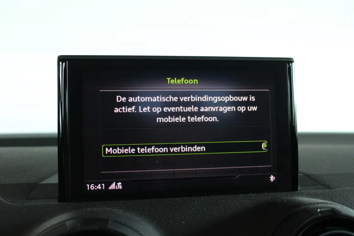 1.4 TFSI CoD S-Line Carplay | Leder | Keyless | Sfeerverl. | Stoelverw. | Navi | Adapt. Cruise | 19" LMV | PDC V+A