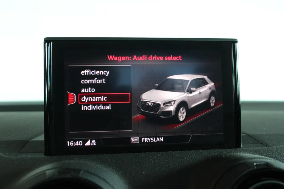 1.4 TFSI CoD S-Line Carplay | Leder | Keyless | Sfeerverl. | Stoelverw. | Navi | Adapt. Cruise | 19" LMV | PDC V+A