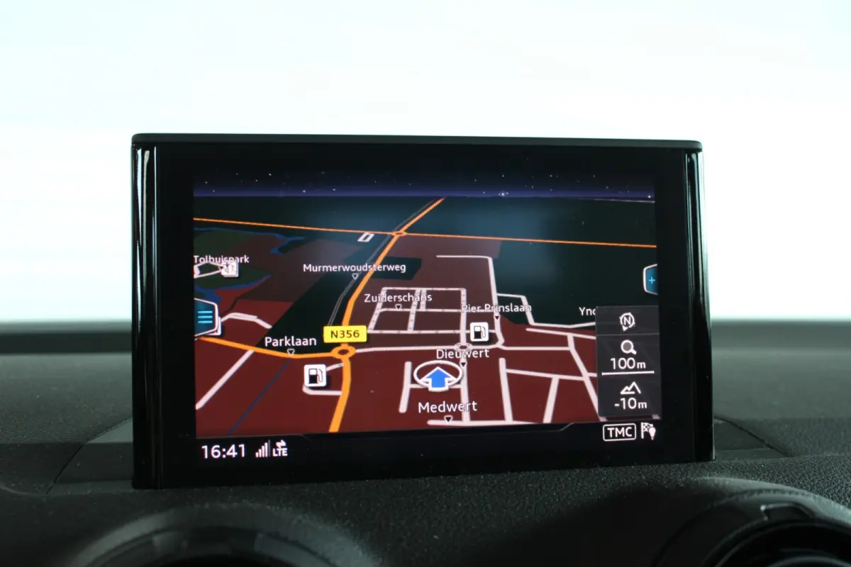 1.4 TFSI CoD S-Line Carplay | Leder | Keyless | Sfeerverl. | Stoelverw. | Navi | Adapt. Cruise | 19" LMV | PDC V+A