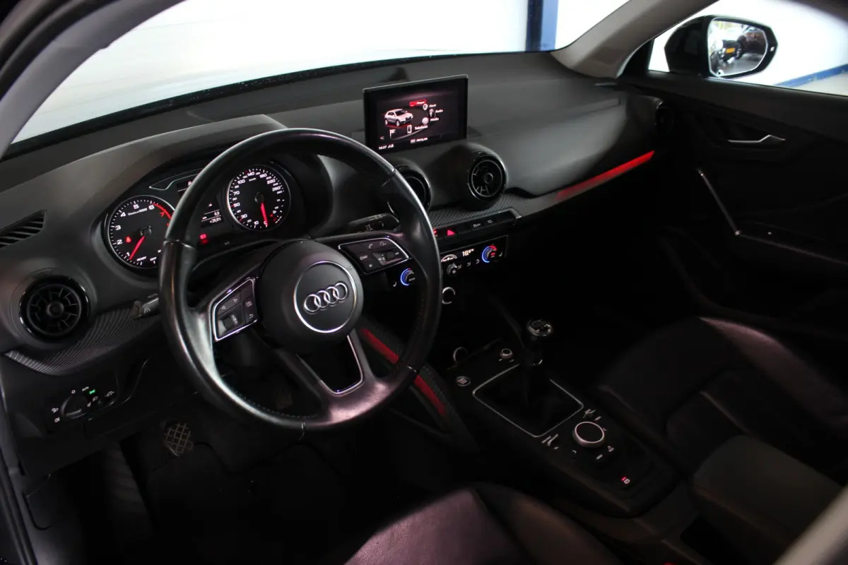 1.4 TFSI CoD S-Line Carplay | Leder | Keyless | Sfeerverl. | Stoelverw. | Navi | Adapt. Cruise | 19" LMV | PDC V+A
