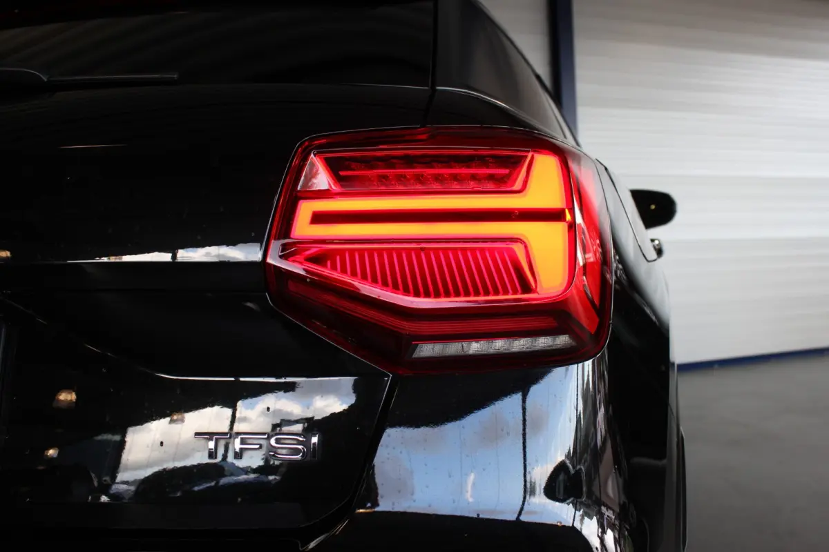 1.4 TFSI CoD S-Line Carplay | Leder | Keyless | Sfeerverl. | Stoelverw. | Navi | Adapt. Cruise | 19" LMV | PDC V+A