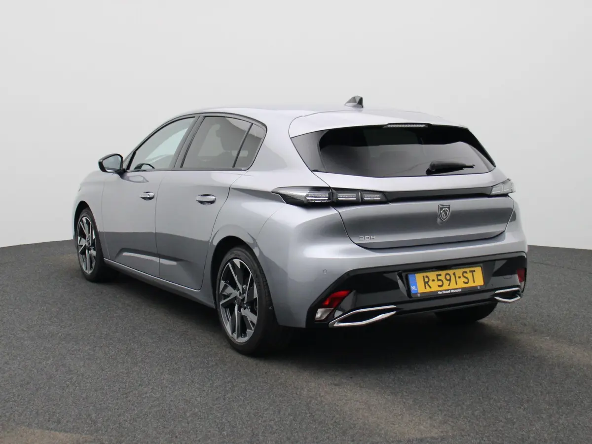 1.2 Allure Pack Business | LMV | Navigatie | Parkeer sensoren | Virtual cockpit | Climate control | Half leder | Stoel verwarming | Apple carplay | Cruise control | Camera