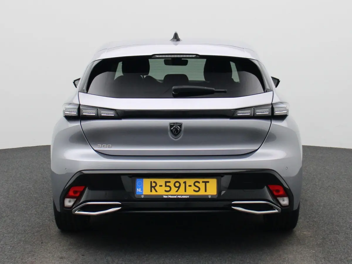 1.2 Allure Pack Business | LMV | Navigatie | Parkeer sensoren | Virtual cockpit | Climate control | Half leder | Stoel verwarming | Apple carplay | Cruise control | Camera