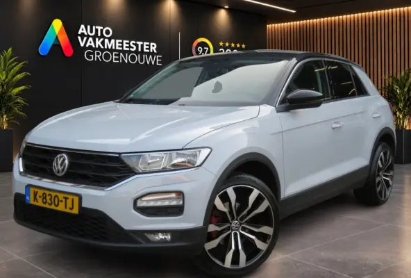 1.5 TSI 150pk DSG-aut. SPORT / 19 Inch / Trekhaak / Carplay / Stoelverw. / Adap.cruise / BOVAG garantie