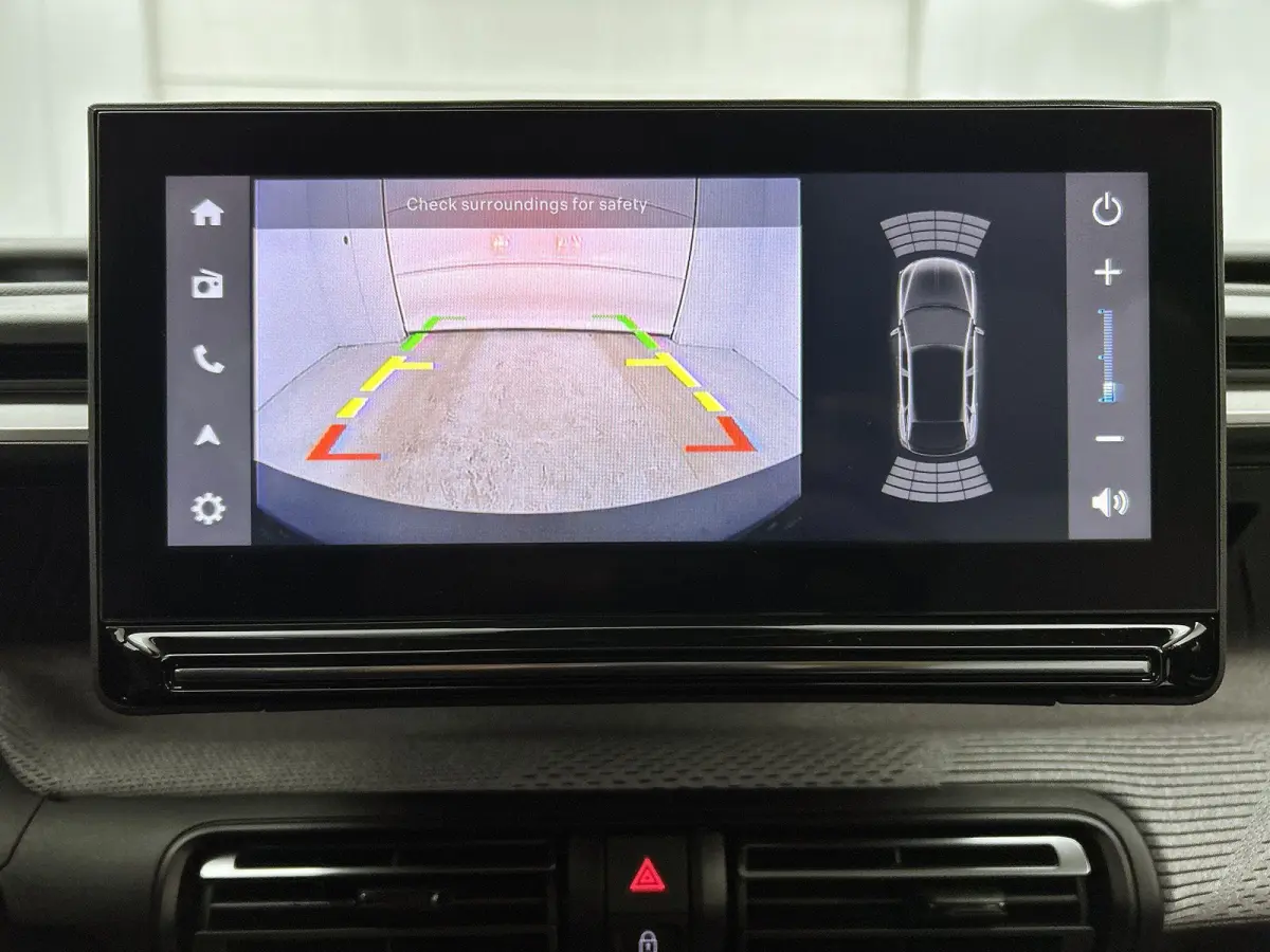 1.2 110pk Hybrid Max Automaat | Navigatie | Climate Control | Cruise Control | Camera | 17" LMV | LED | Apple Carplay/Android Auto | Stoel-/Stuurverwarming | Voorruitverwarming |