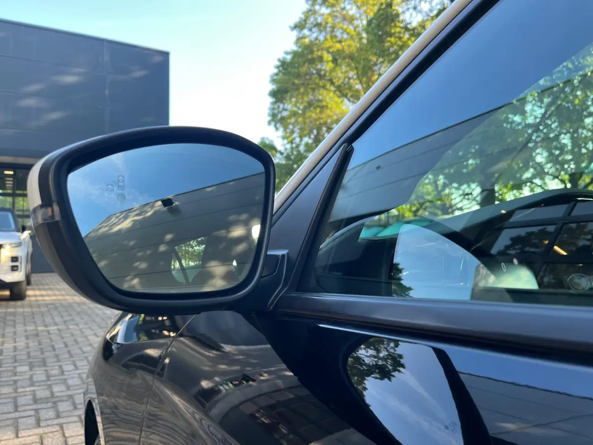 1.2 Edition | AUTOMAAT | Carplay | Stoelverwarming | Dodehoek detectie | Climate Control | Draadloze telefoonlader | Parkeercamera
