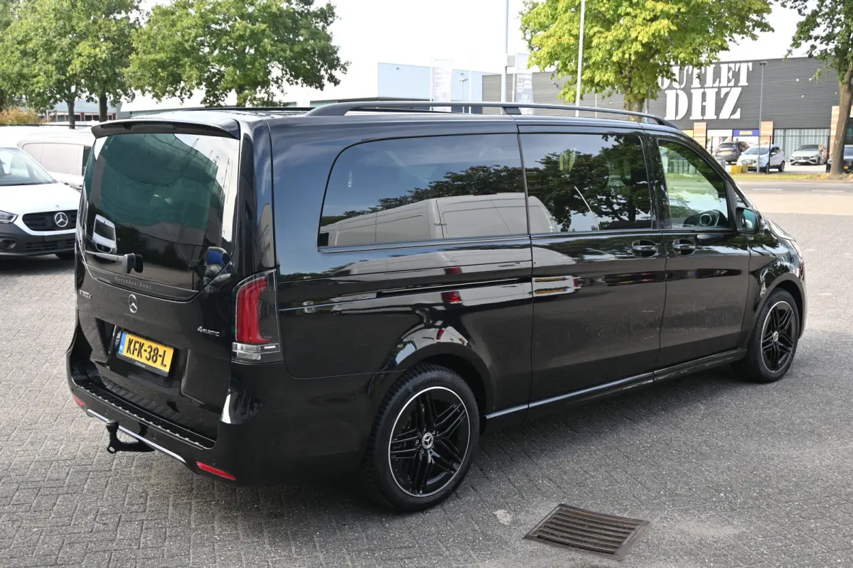 300d AMG 4-Matic L3 Avantgarde 4x4 Incl BTW en BPM, Captain chairs, Standkachel