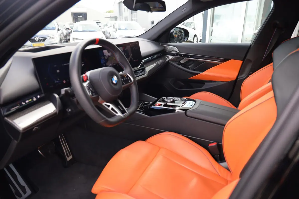 M5|Bowers&Wilkins|Pano|Stoelkoeling|HUD|360 Camera|