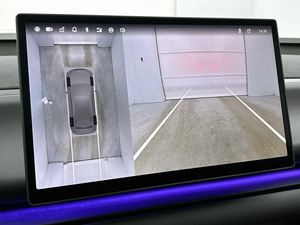 218pk Design 69.9 kWh Automaat | Navigatie | Elektrische Lederen Stoelen | Stoelverwarming | Stoelventilatie | 360 °C Camera |  Panoramadak |
