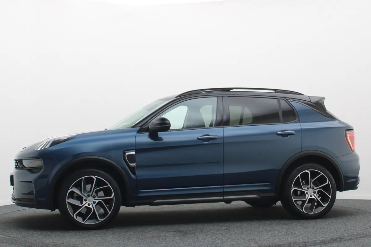 1.5 Plug-in Hybrid 360° Camera, Panoramadak, ACC, Apple Carplay, DAB, PDC, 20''