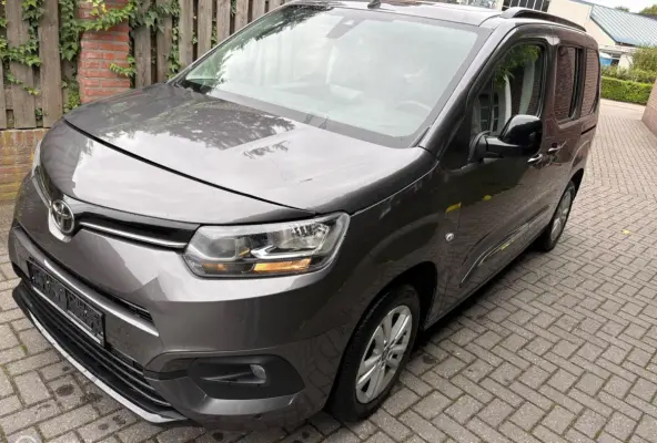 1.2 ROLSTOELAUTO met lichte rijdbare schade