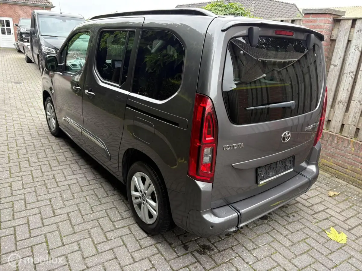 1.2 ROLSTOELAUTO met lichte rijdbare schade