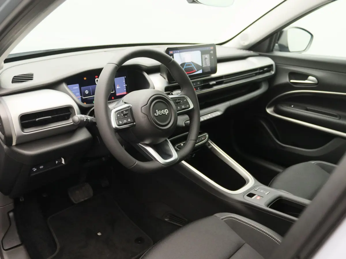 1.2 e-Hybrid Summit | Camera | Navigatie | Parkeersensoren | Stoelverwarming | 2 + 6 Jaar Speciale garantie | AKTIEPRIJS! HOGE KORTING |