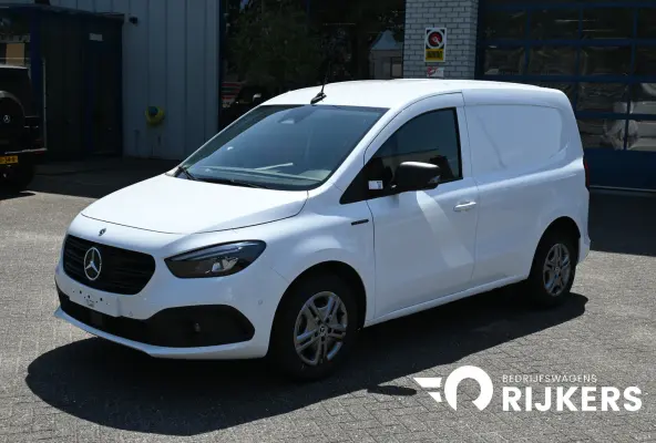 112 Select L1 51 kWh Led, Keyless Go, Leder stuur, Etc. AC-opladen 22kW/DC-opladen 75kW