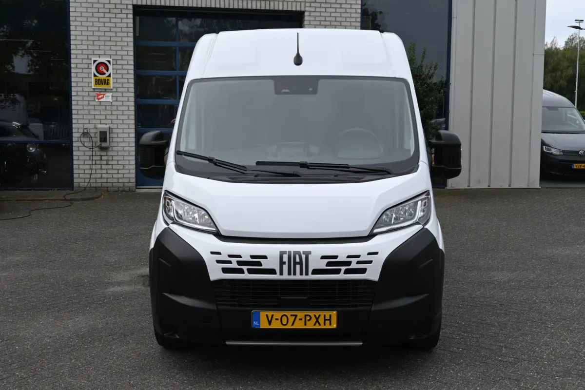 L2H2 2.2 MultiJet 140 pk 3.5t Camera, Cruise control, 270 Graden deuren