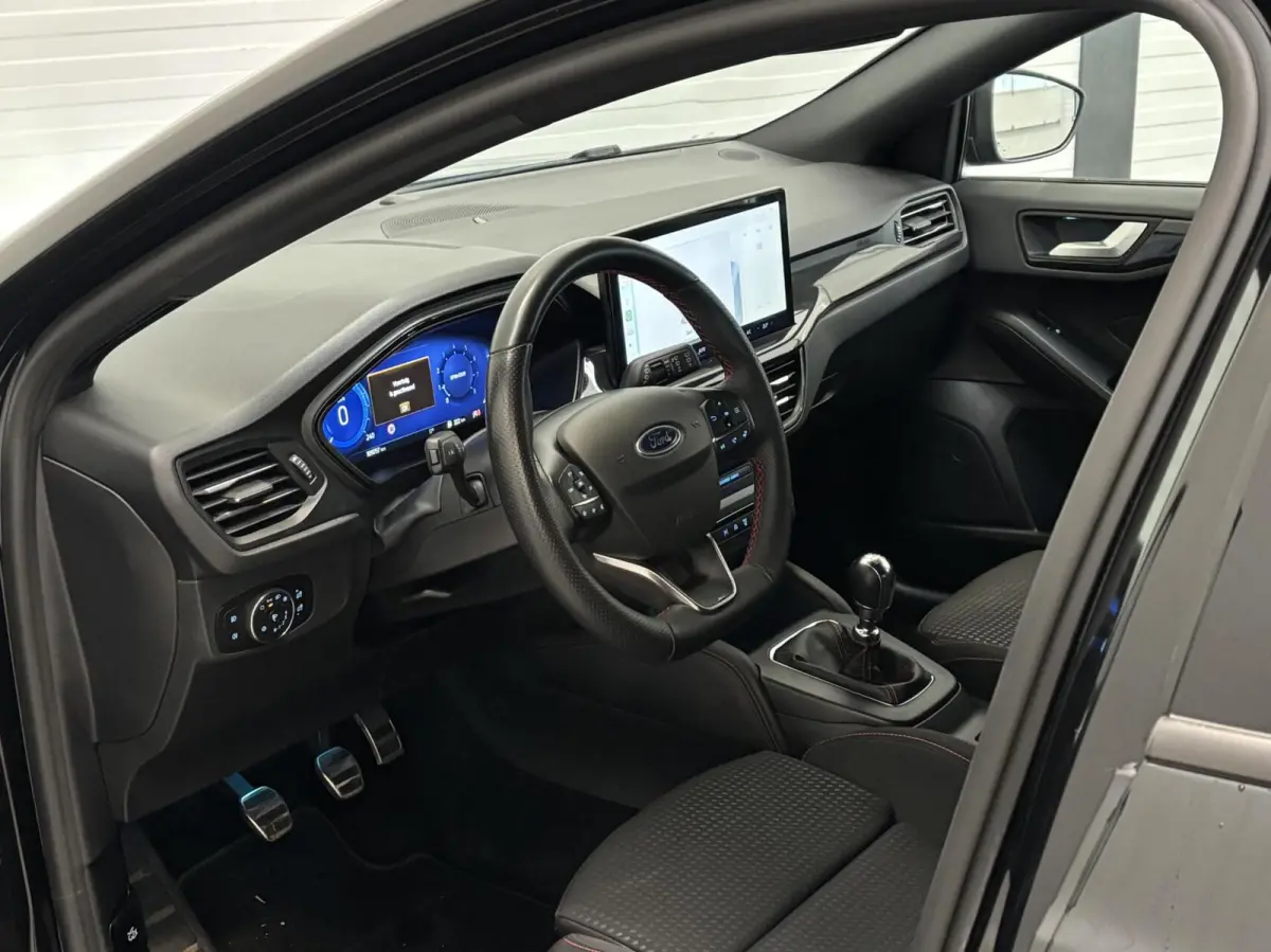 1.0 EcoBoost Hybrid ST Line X / Facelift / Groot scherm / Camera / B&O / NL Auto