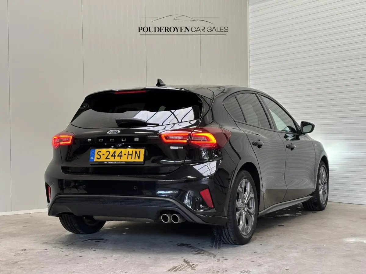1.0 EcoBoost Hybrid ST Line X / Facelift / Groot scherm / Camera / B&O / NL Auto