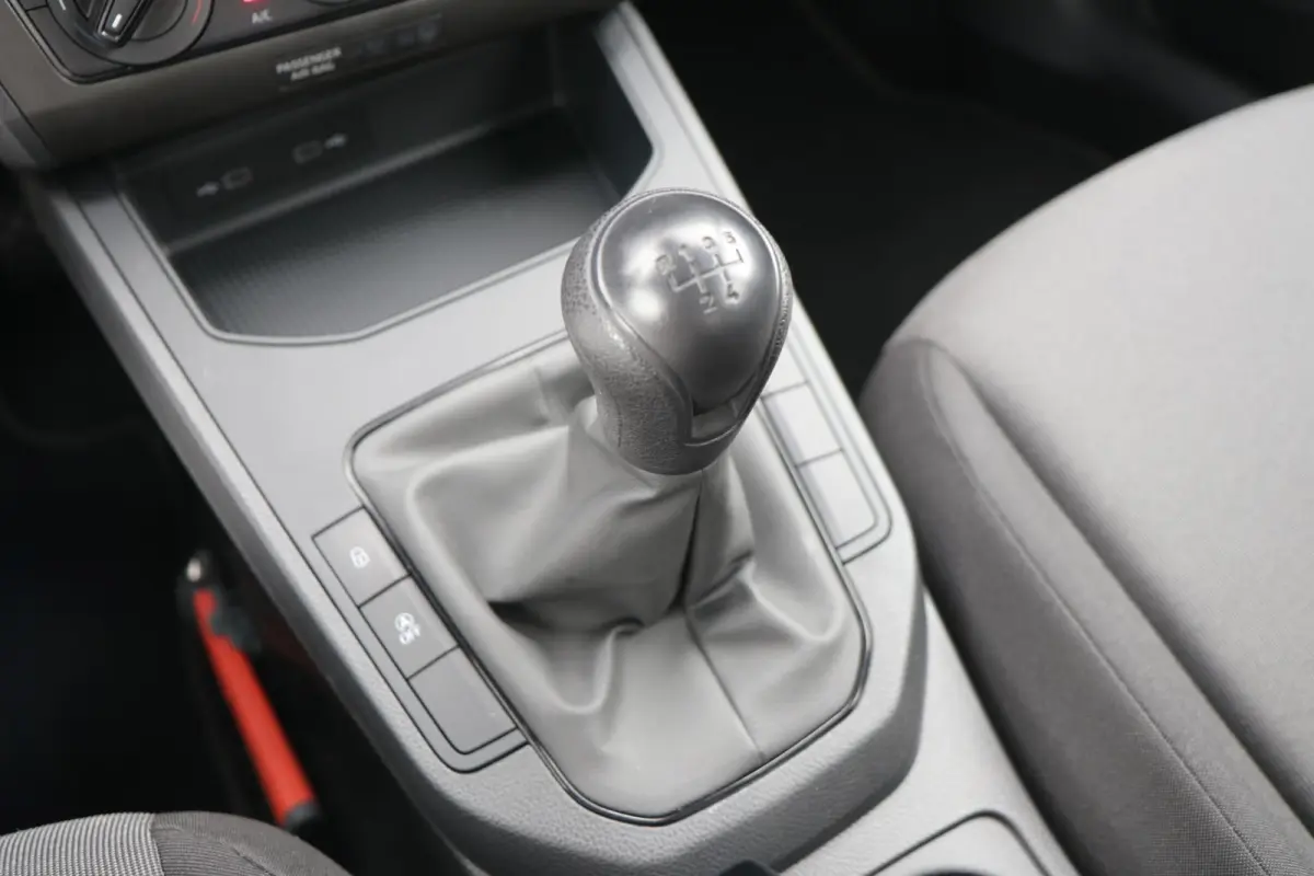 1.0 MPI 80pk Reference | Airco | Full Link | Cruise Control