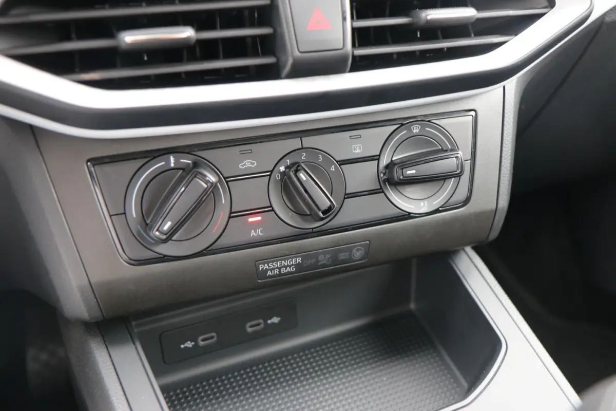 1.0 MPI 80pk Reference | Airco | Full Link | Cruise Control
