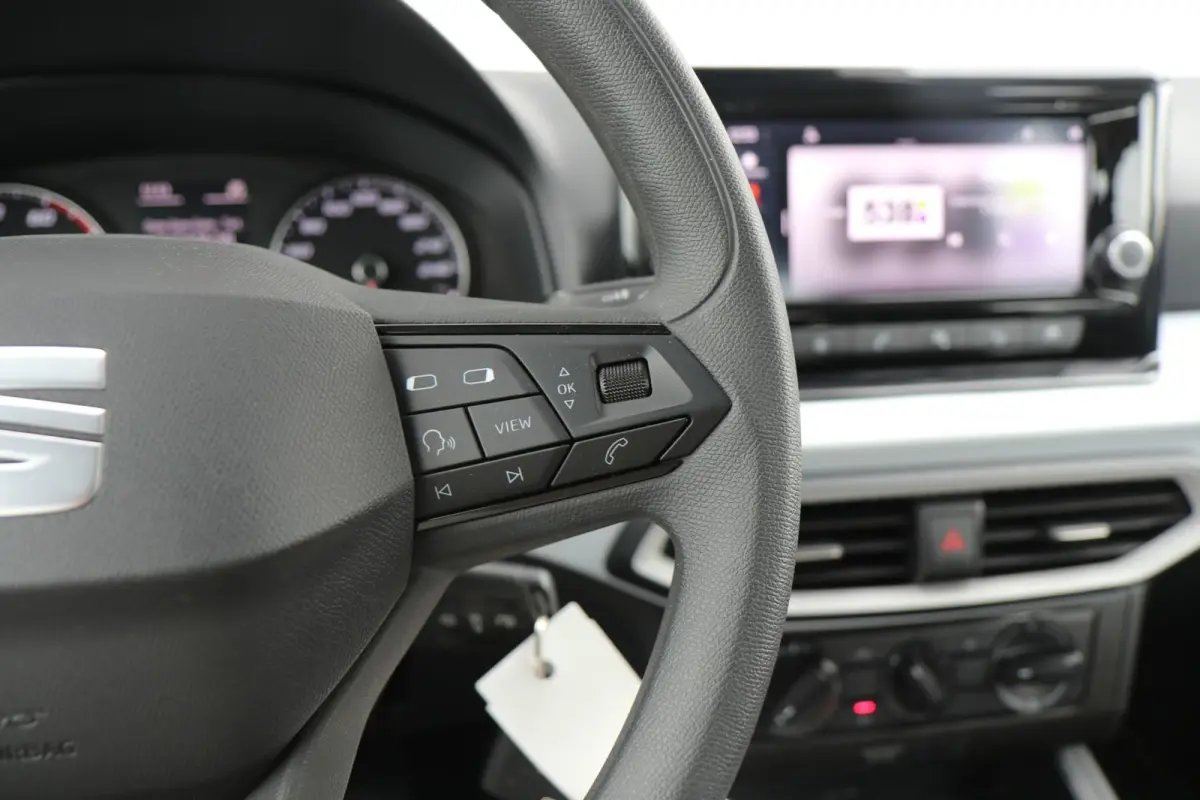 1.0 MPI 80pk Reference | Airco | Full Link | Cruise Control