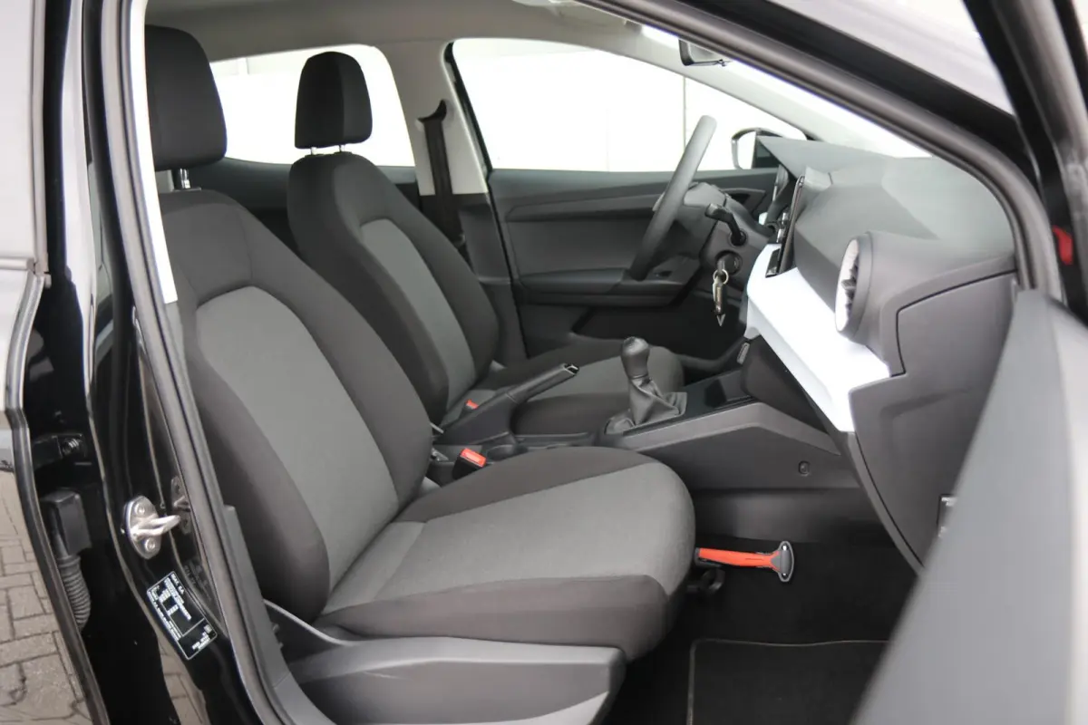 1.0 MPI 80pk Reference | Airco | Full Link | Cruise Control