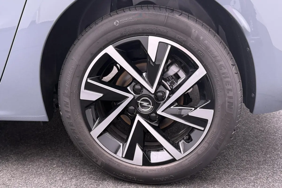 1.2 Turbo Hybrid GS Voorraad Voordeel / 2+6 Jaar Garantie