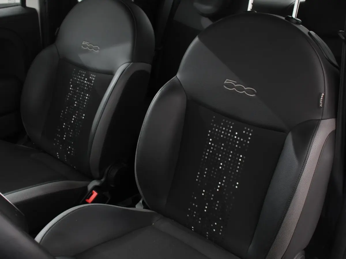1.0 Hybrid Sport Climate control Cruise control Lichtmetalen velgen Groot scherm Sportstoelen