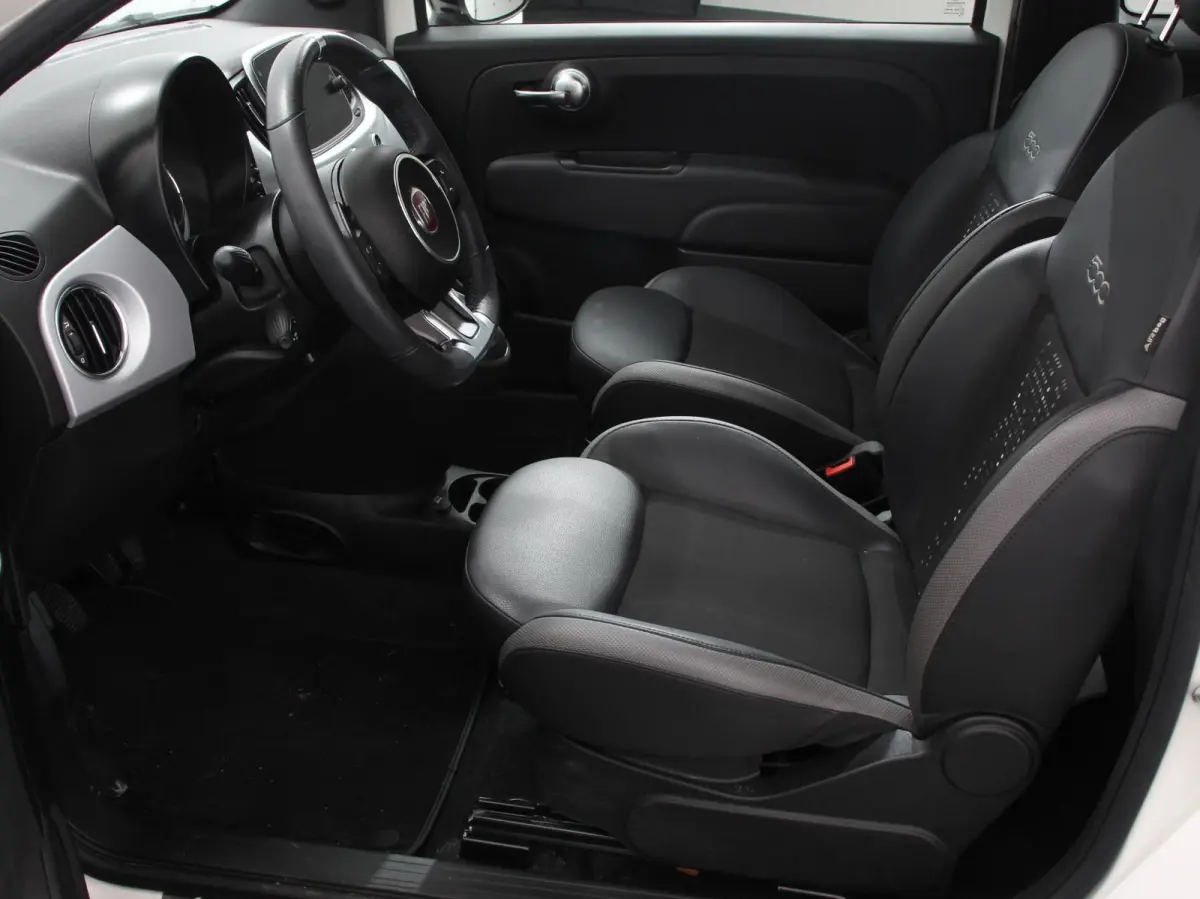 1.0 Hybrid Sport Climate control Cruise control Lichtmetalen velgen Groot scherm Sportstoelen
