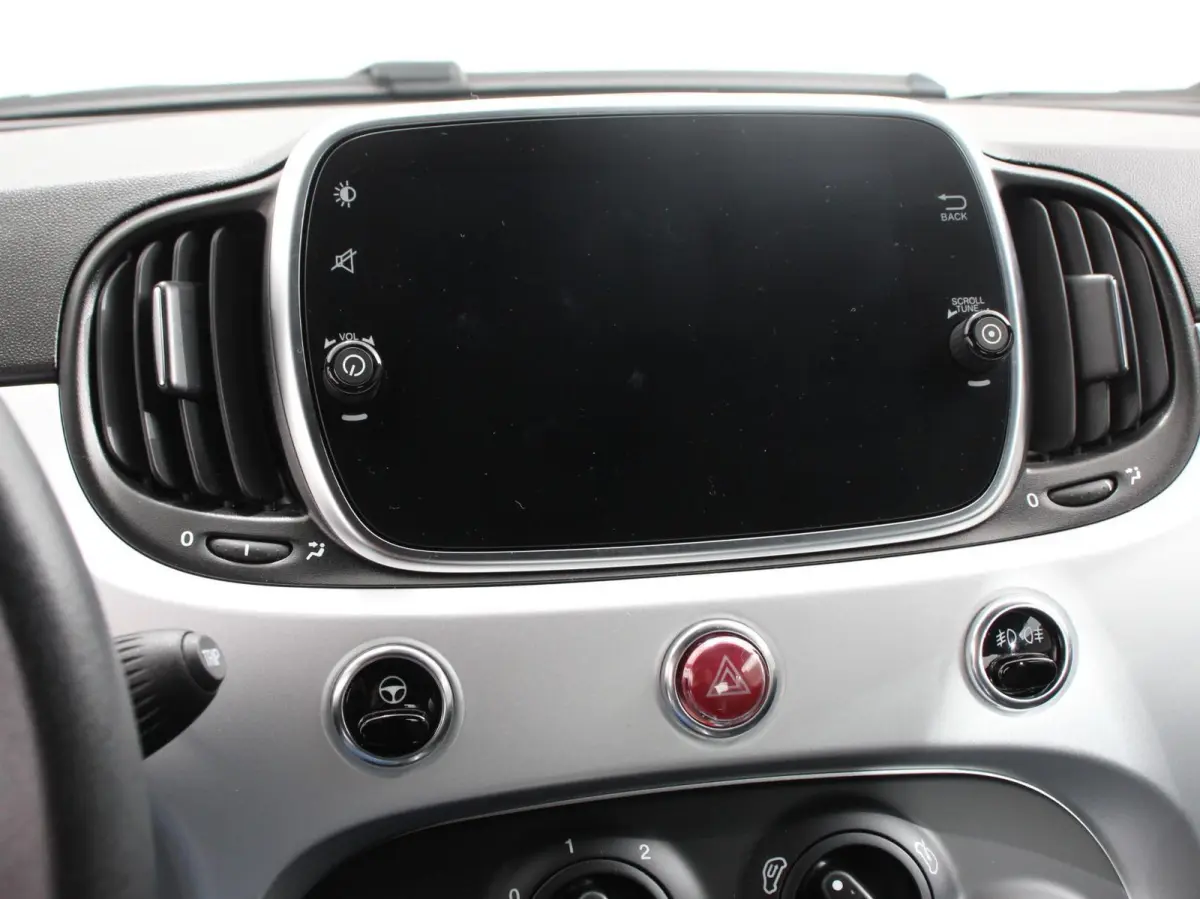 1.0 Hybrid Sport Climate control Cruise control Lichtmetalen velgen Groot scherm Sportstoelen