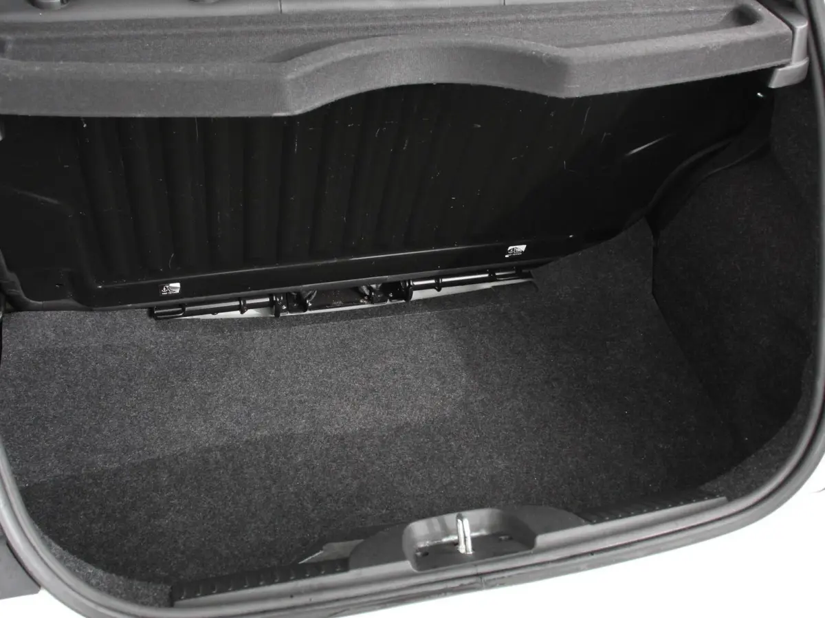 1.0 Hybrid Sport Climate control Cruise control Lichtmetalen velgen Groot scherm Sportstoelen