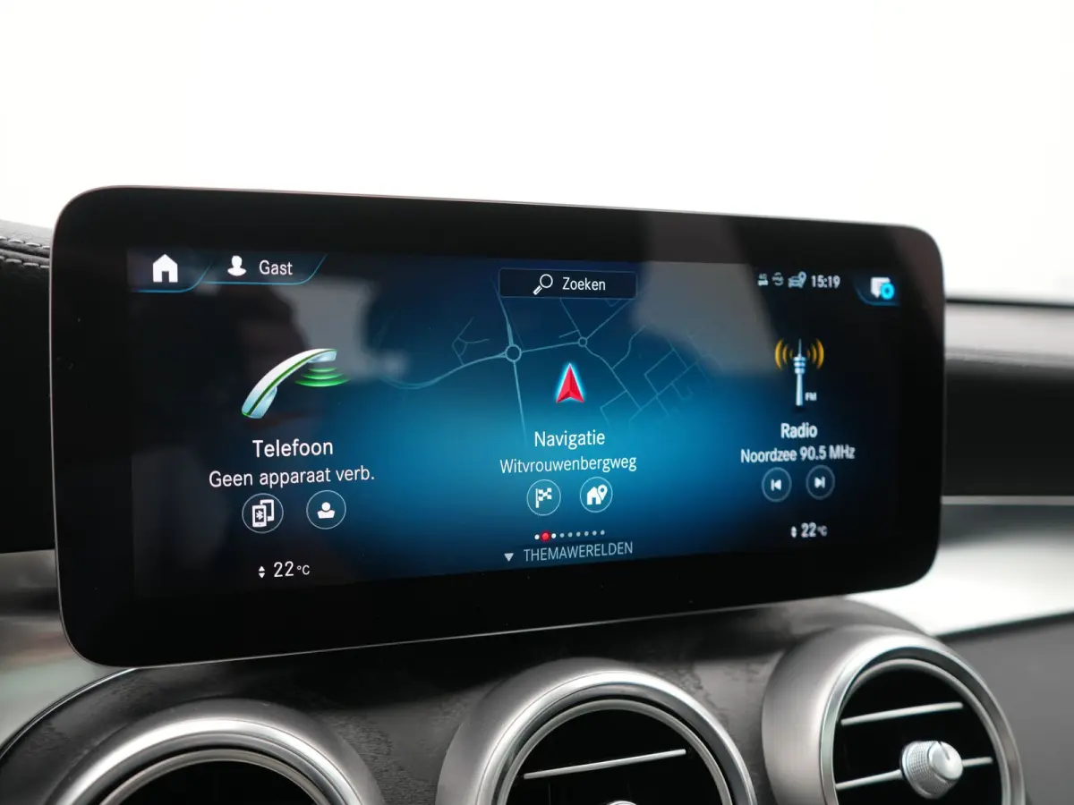 4MATIC PHEV 313pk Dealer O.H | Panodak | Sportstoelen Verwarmd | Sfeerverlichting | Cruise Control | Blis | Apple Carplay | Navigatie | 18"L.M | Plug In Hybrid