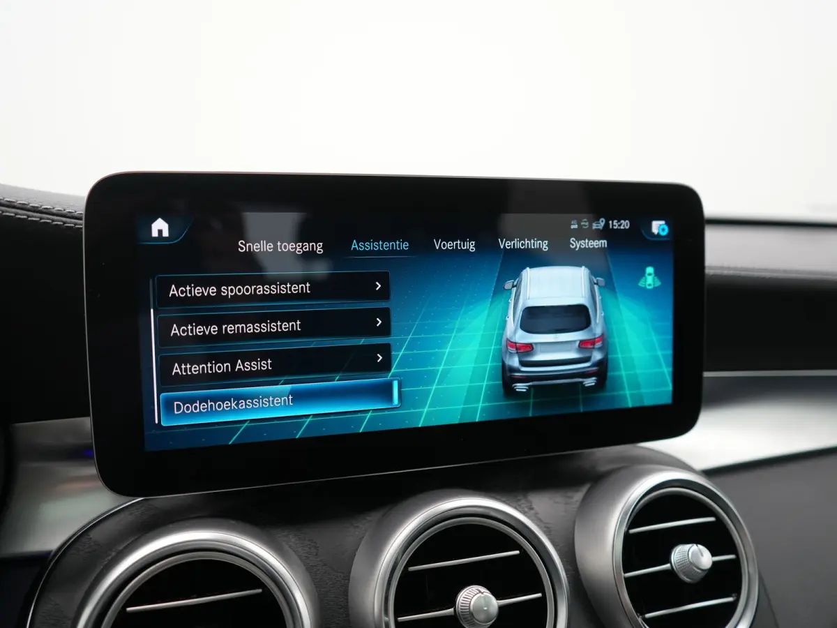 4MATIC PHEV 313pk Dealer O.H | Panodak | Sportstoelen Verwarmd | Sfeerverlichting | Cruise Control | Blis | Apple Carplay | Navigatie | 18"L.M | Plug In Hybrid
