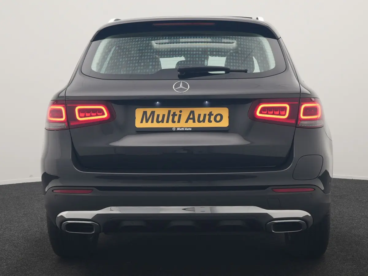 4MATIC PHEV 313pk Dealer O.H | Panodak | Sportstoelen Verwarmd | Sfeerverlichting | Cruise Control | Blis | Apple Carplay | Navigatie | 18"L.M | Plug In Hybrid