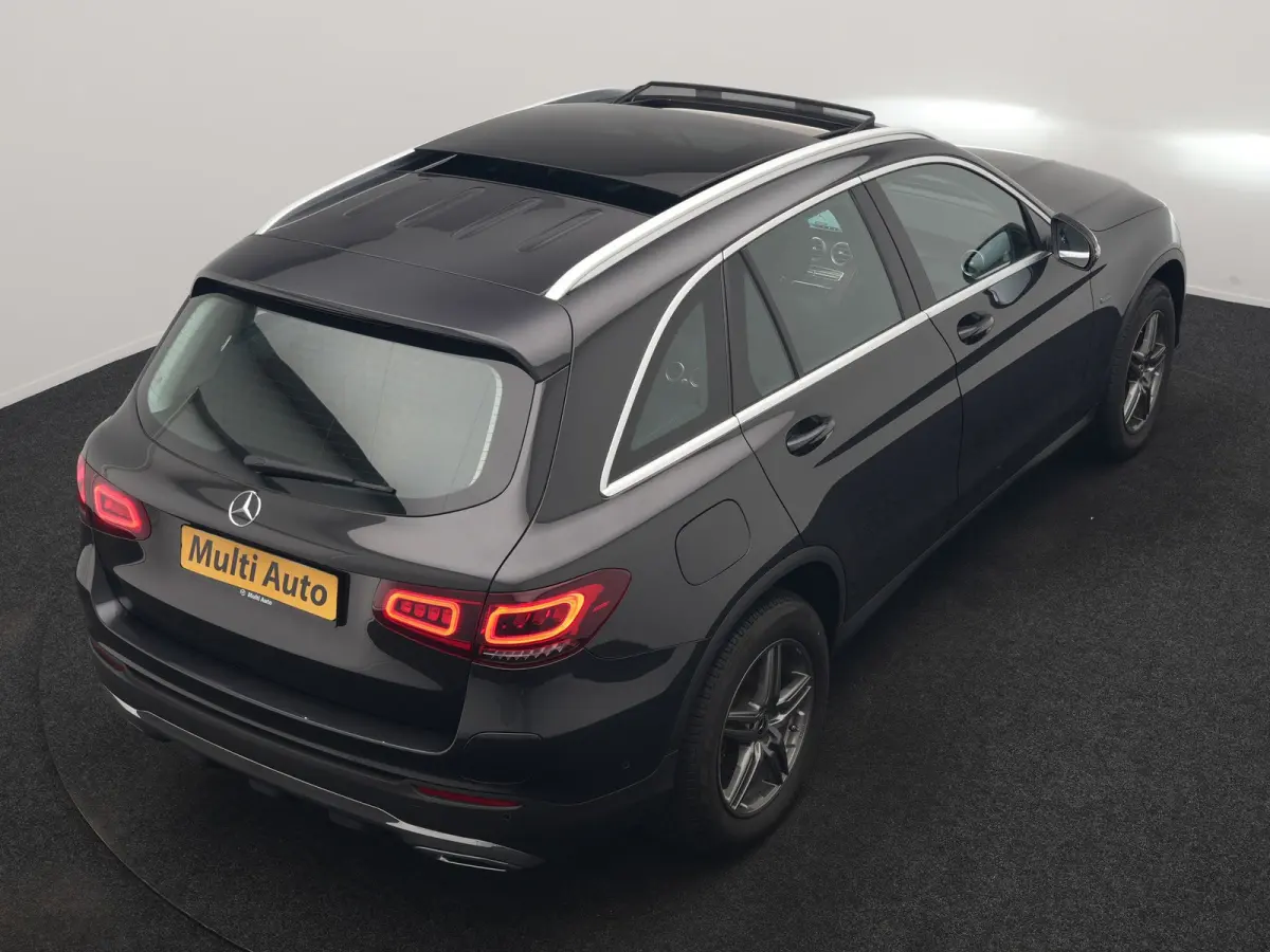 4MATIC PHEV 313pk Dealer O.H | Panodak | Sportstoelen Verwarmd | Sfeerverlichting | Cruise Control | Blis | Apple Carplay | Navigatie | 18"L.M | Plug In Hybrid
