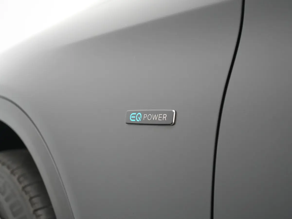 4MATIC PHEV 313pk Dealer O.H | Panodak | Sportstoelen Verwarmd | Sfeerverlichting | Cruise Control | Blis | Apple Carplay | Navigatie | 18"L.M | Plug In Hybrid