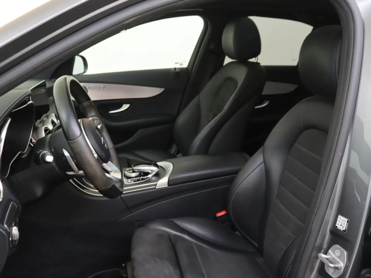 300 e Business Solution AMG Limited /Panoramadak /360 Camera /19 Inch /Nightpakket /Digitale Cockpit
