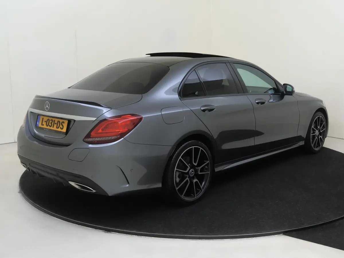 300 e Business Solution AMG Limited /Panoramadak /360 Camera /19 Inch /Nightpakket /Digitale Cockpit
