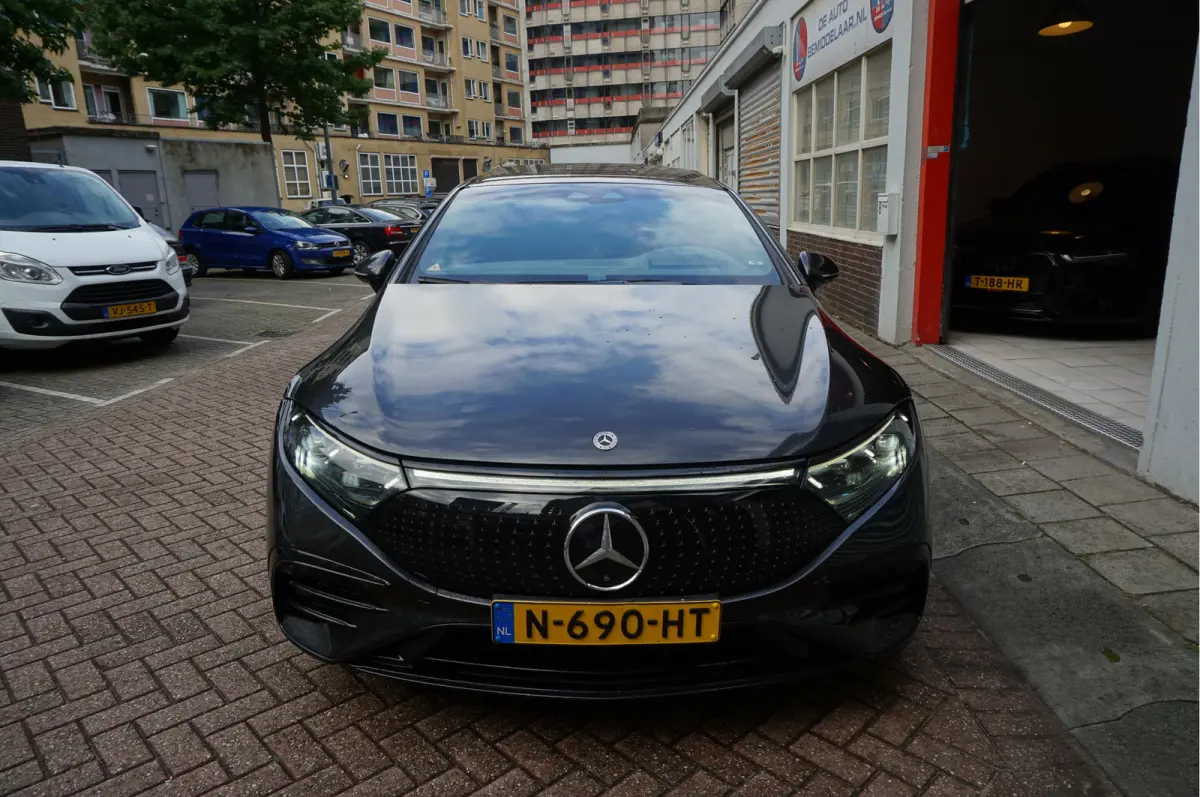 450+ Edition 108 kWh AMG Airmatic | SOH 97.7 | Hyperscreen | Achterasbesturing | Panoramadak | Burmester | Head Up Display