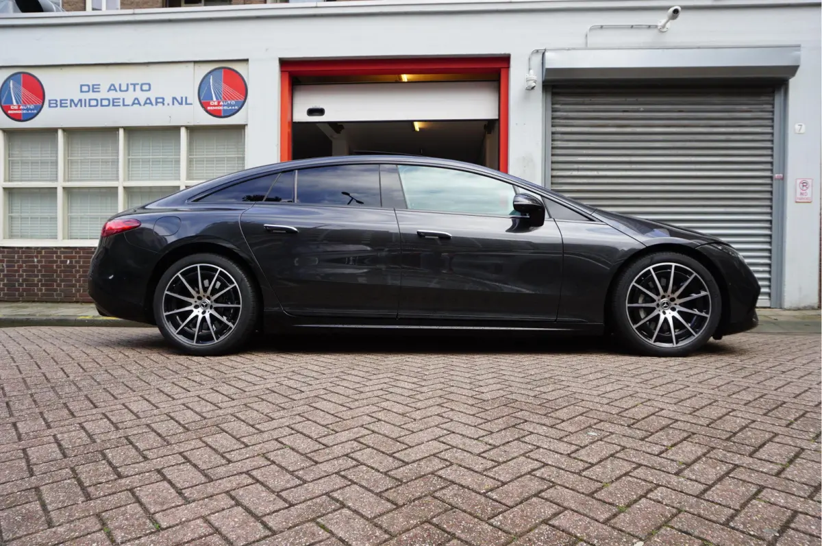 450+ Edition 108 kWh AMG Airmatic | SOH 97.7 | Hyperscreen | Achterasbesturing | Panoramadak | Burmester | Head Up Display